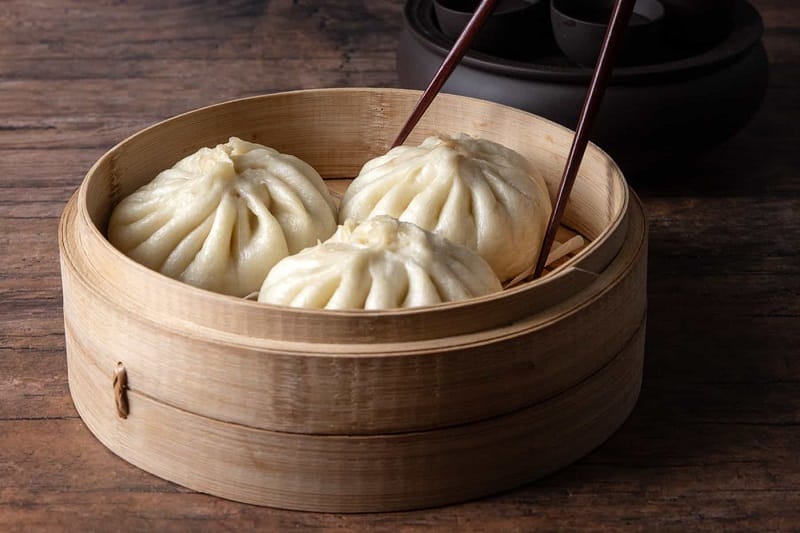Using A Metal Colander Or Strainer To Steam Buns